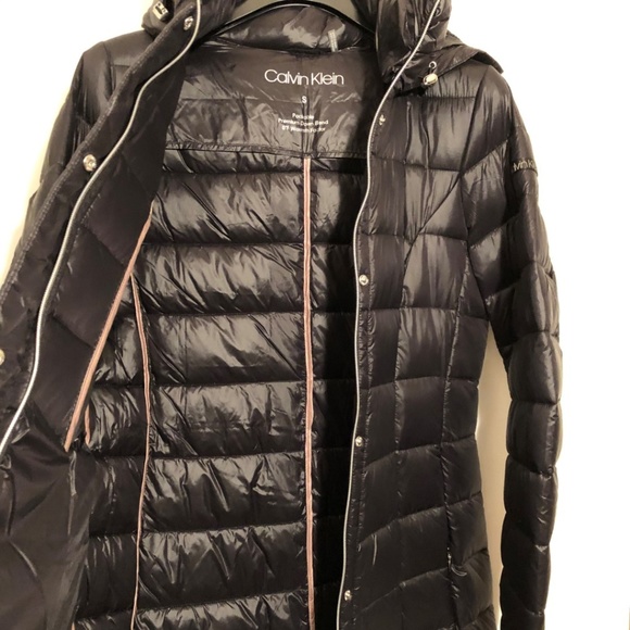 SOLD - Calvin Klein Hooded Packable Puffer Coat - Picture 4 of 8